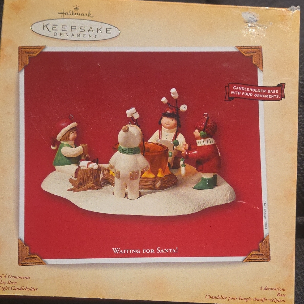 Hallmark Keepsake Ornament - Festive Gathering